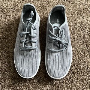 Mens Gray Allbird shoes size 10